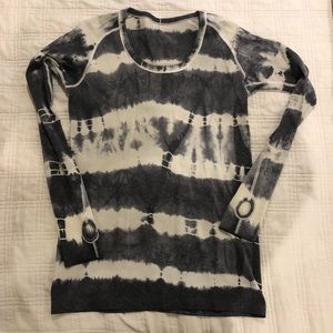 Lululemon swiftly tech long sleeve top, size 10